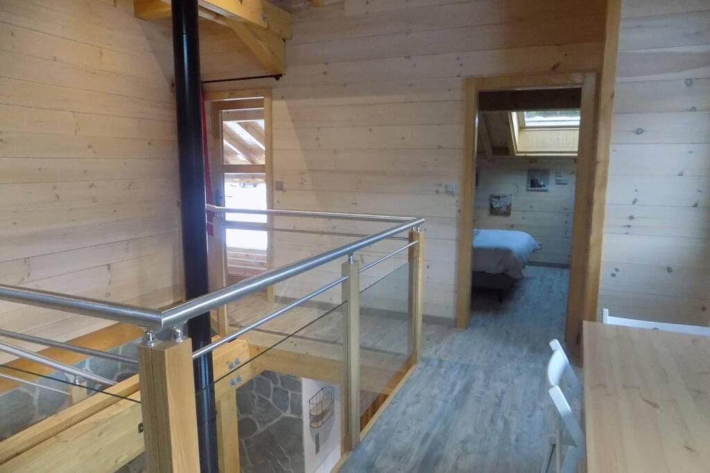 Chalet Des Charbonniers Avec Etang Saint-Maurice-sur-Moselle Exterior photo